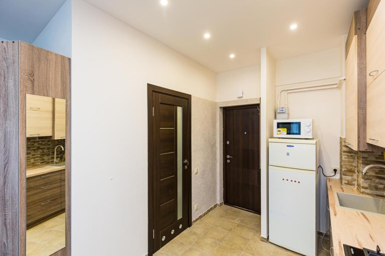 2 Kn. Romana Apartment Lviv Eksteriør bilde